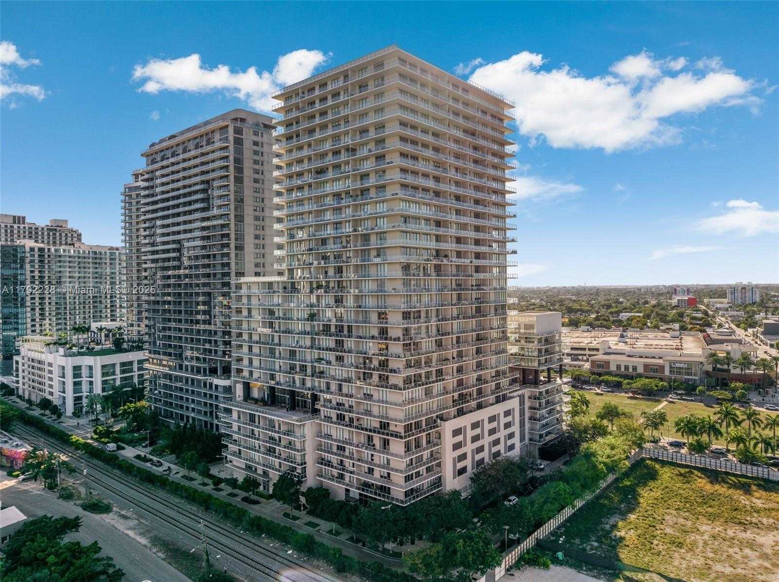 Small Image of 3470 EAST COAST AVE #H1405, Miami Number 39