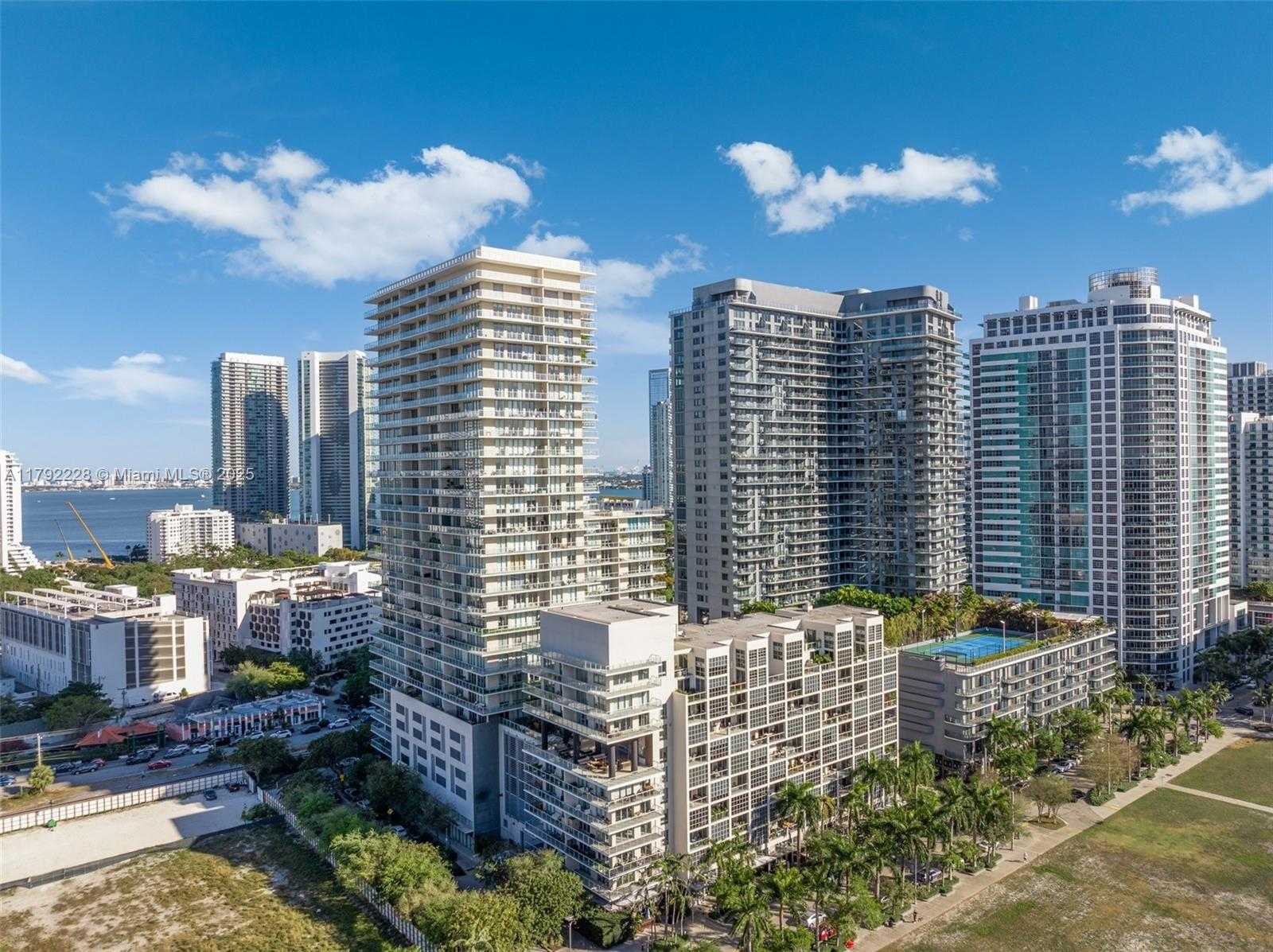 Small Image of 3470 EAST COAST AVE #H1405, Miami Number 41