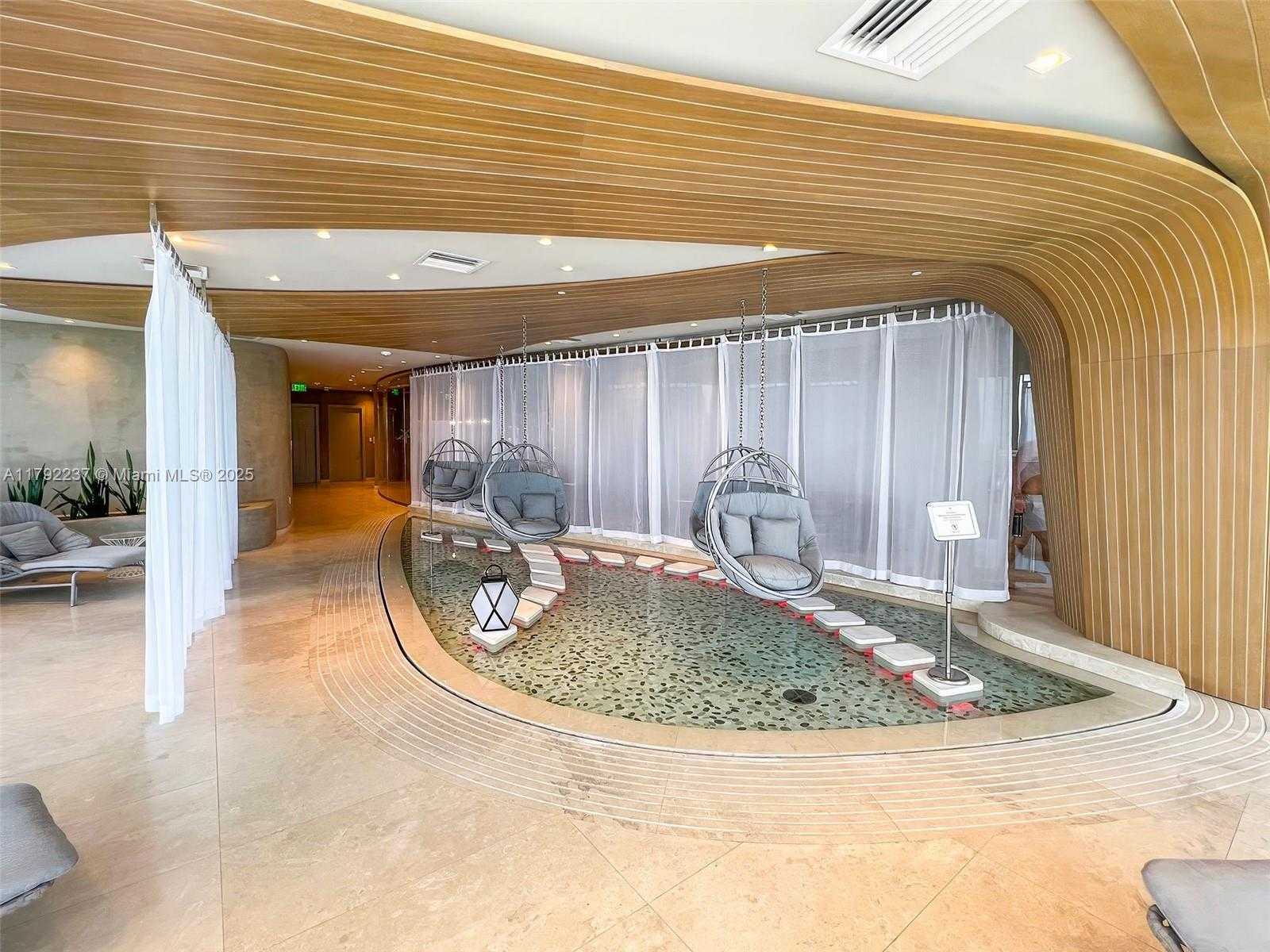Small Image of 1000 Brickell Plaza, Miami, FL 33131, USA Number 34
