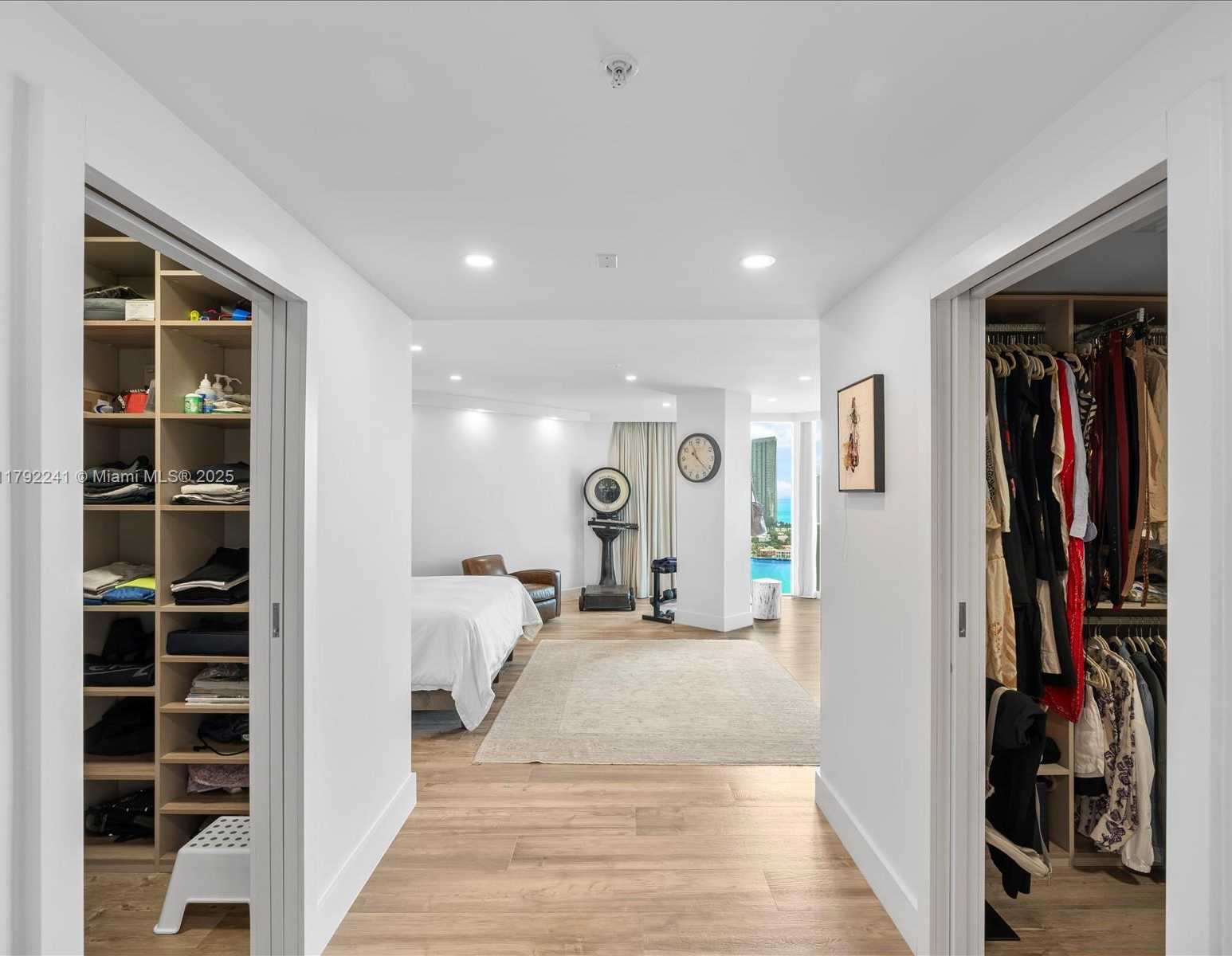 Small Image of 3370 HIDDEN BAY DR #2900, Aventura Number 34