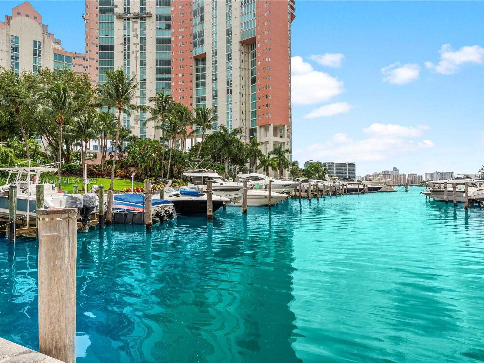 Small Image of 3370 HIDDEN BAY DR #2900, Aventura Number 52
