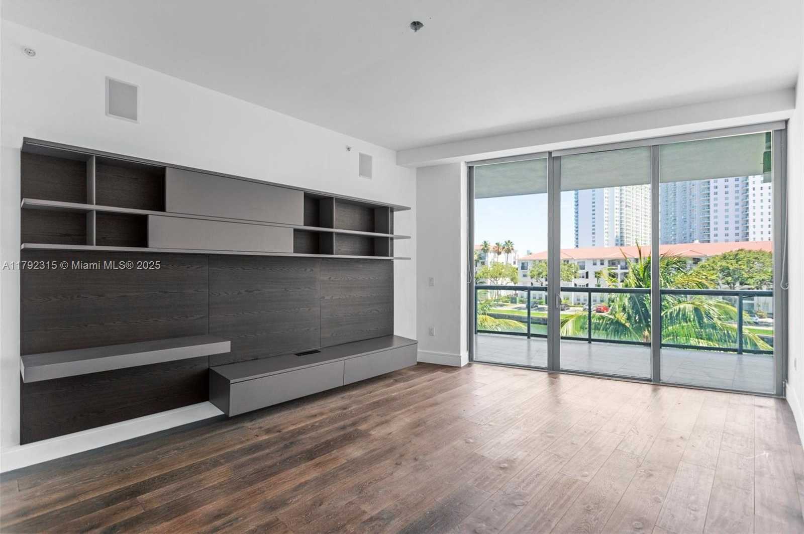 Small Image of 3250 NORTH EAST 188TH ST #203, Aventura Number 19