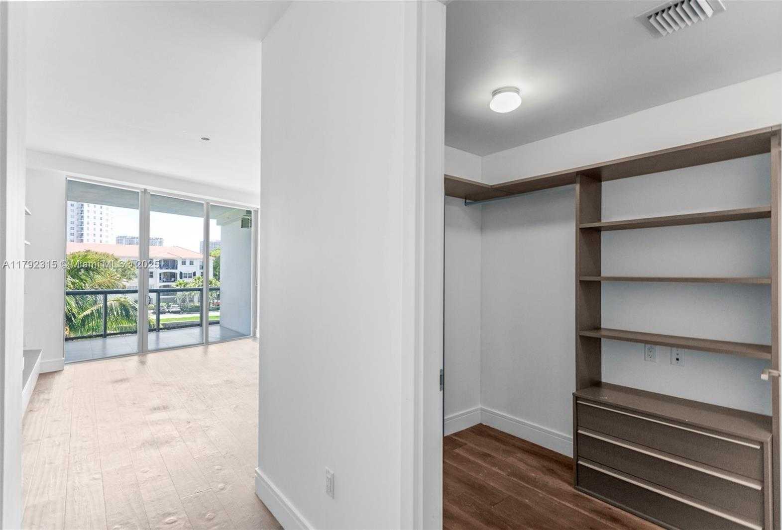 Small Image of 3250 NORTH EAST 188TH ST #203, Aventura Number 26
