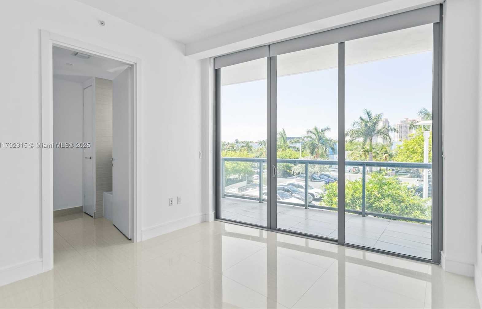 Small Image of 3250 NORTH EAST 188TH ST #203, Aventura Number 29
