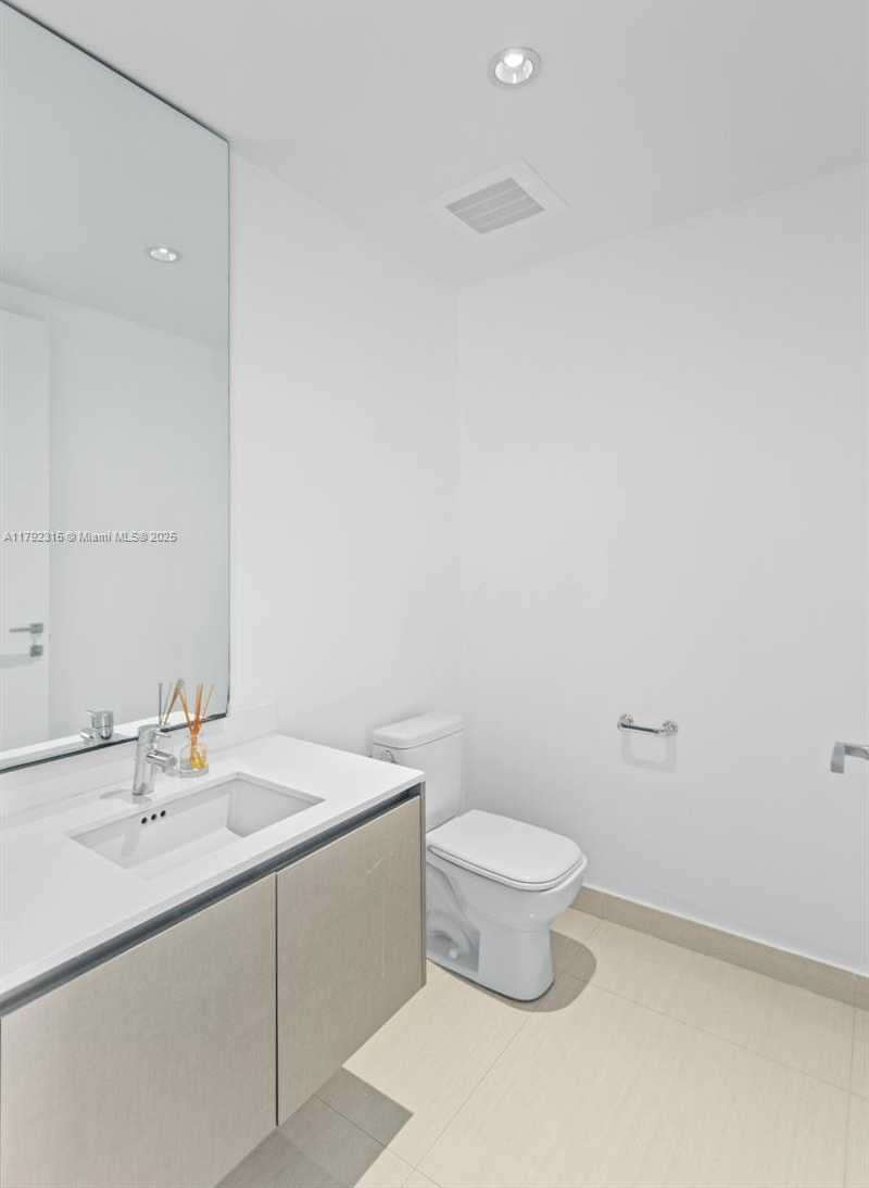 Small Image of 3250 NORTH EAST 188TH ST #203, Aventura Number 46