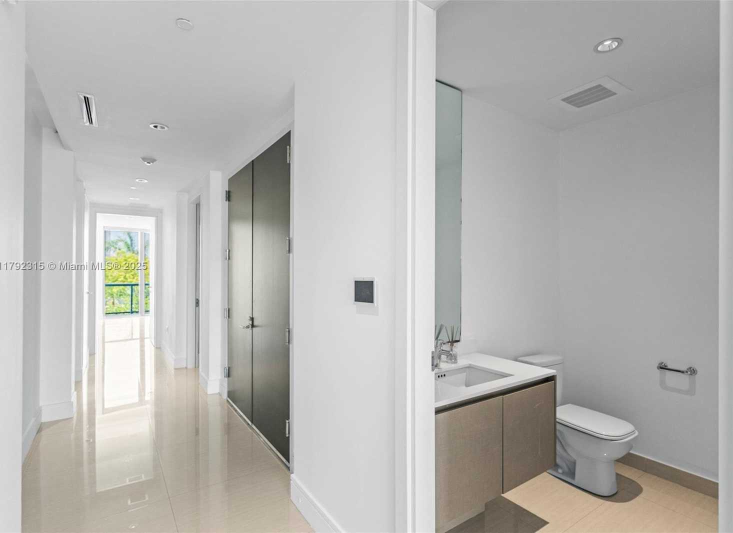 Small Image of 3250 NORTH EAST 188TH ST #203, Aventura Number 47