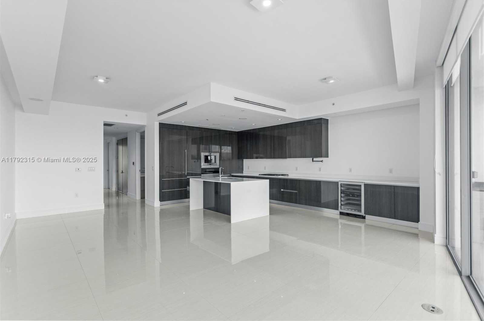 Small Image of 3250 NORTH EAST 188TH ST #203, Aventura Number 8