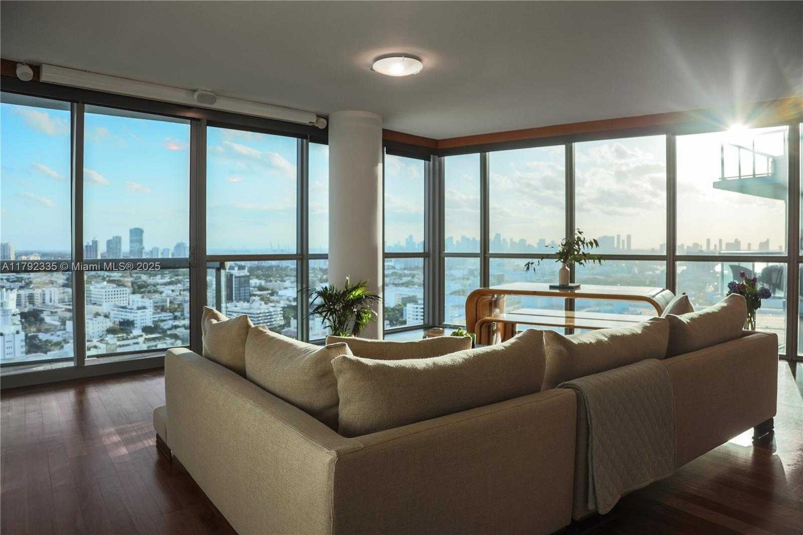 Small Image of 101 20TH ST #3206, Miami Beach Number 3