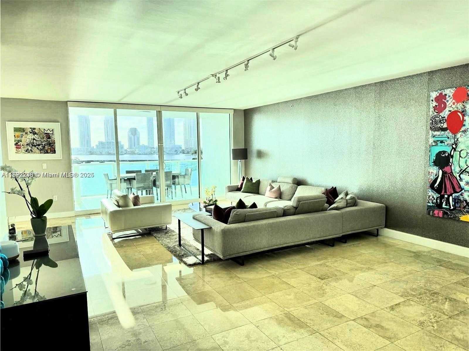 Small Image of 3201 NORTH EAST 183RD ST #507, Aventura Number 2