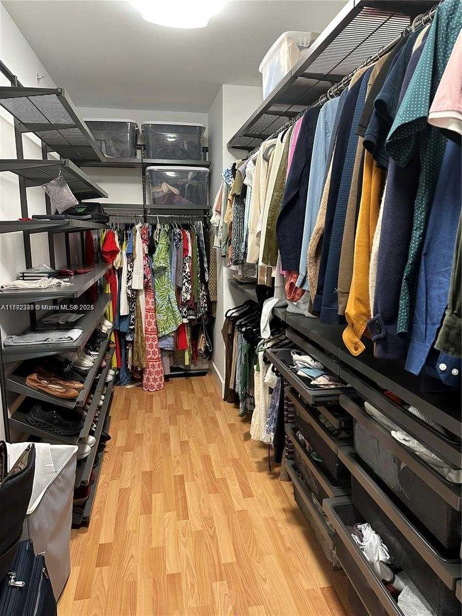 Small Image of 3201 NORTH EAST 183RD ST #507, Aventura Number 9