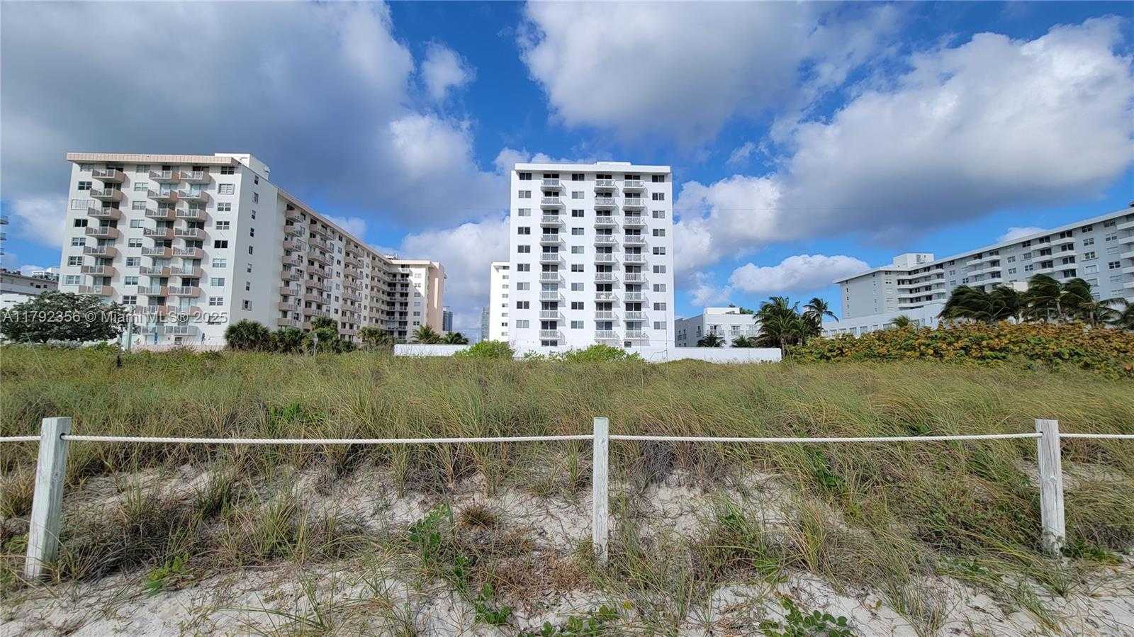 Small Image of 401 OCEAN DR #503, Miami Beach Number 25
