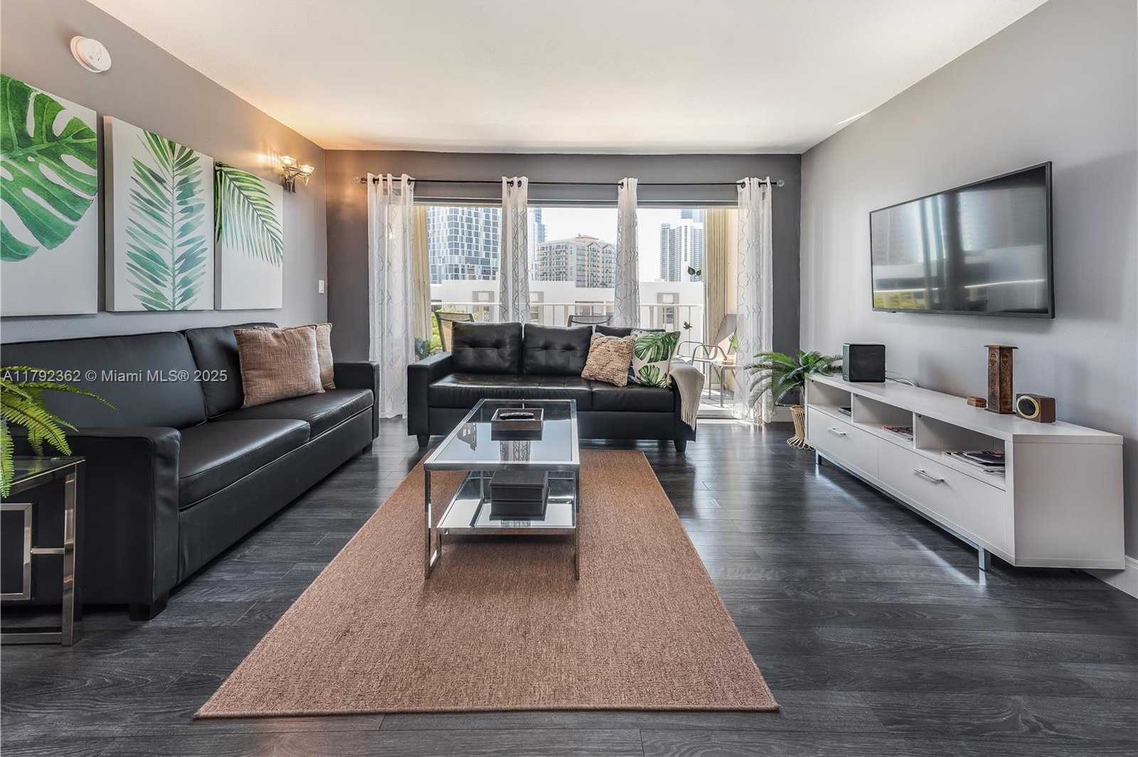 Small Image of 200 178TH DR #604, Sunny Isles Beach Number 14