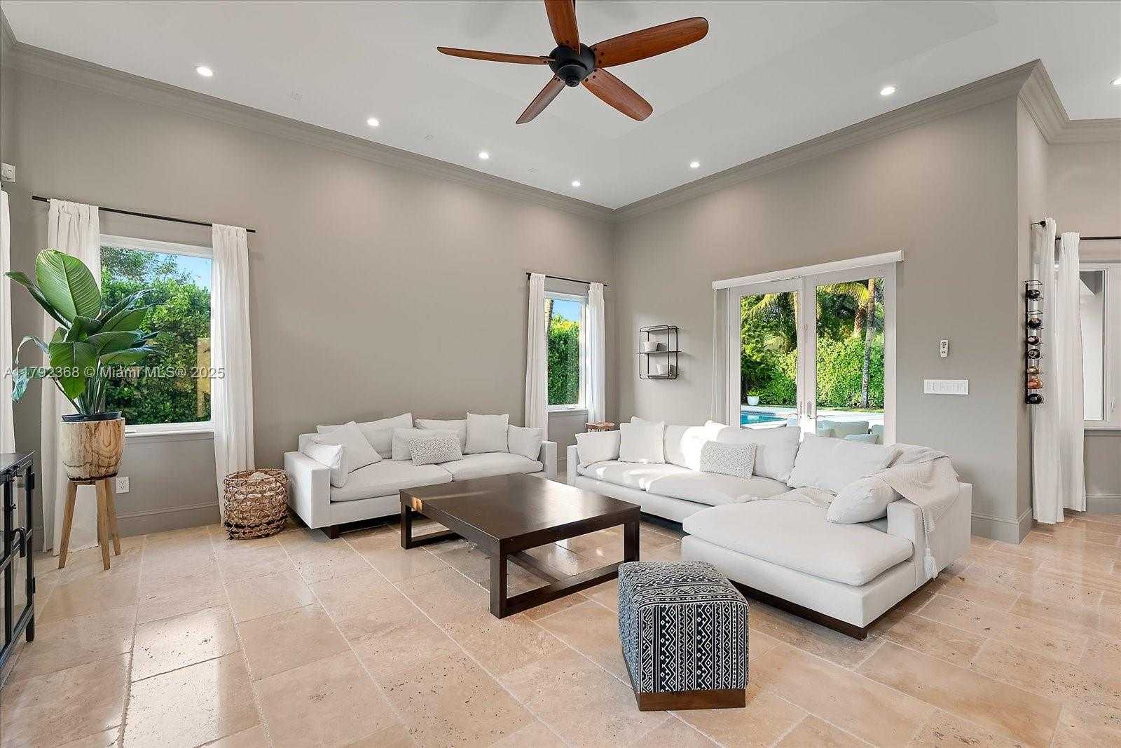 Small Image of 9463 SOUTH WEST 123RD TER, Miami Number 19