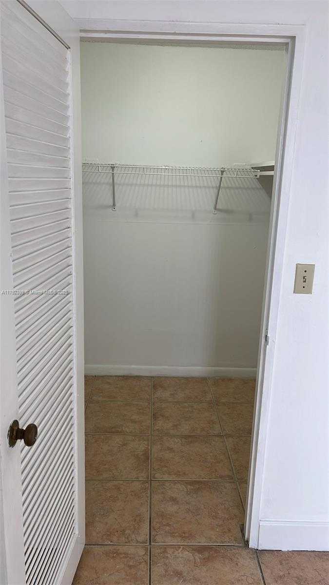 Small Image of 4430 NORTH WEST 79TH AVE #1D, Doral Number 3