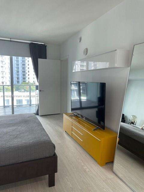 Small Image of 1100 SOUTH MIAMI AVE #1511, Miami Number 27