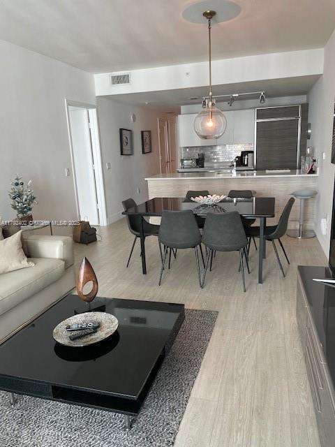 Small Image of 1100 SOUTH MIAMI AVE #1511, Miami Number 7