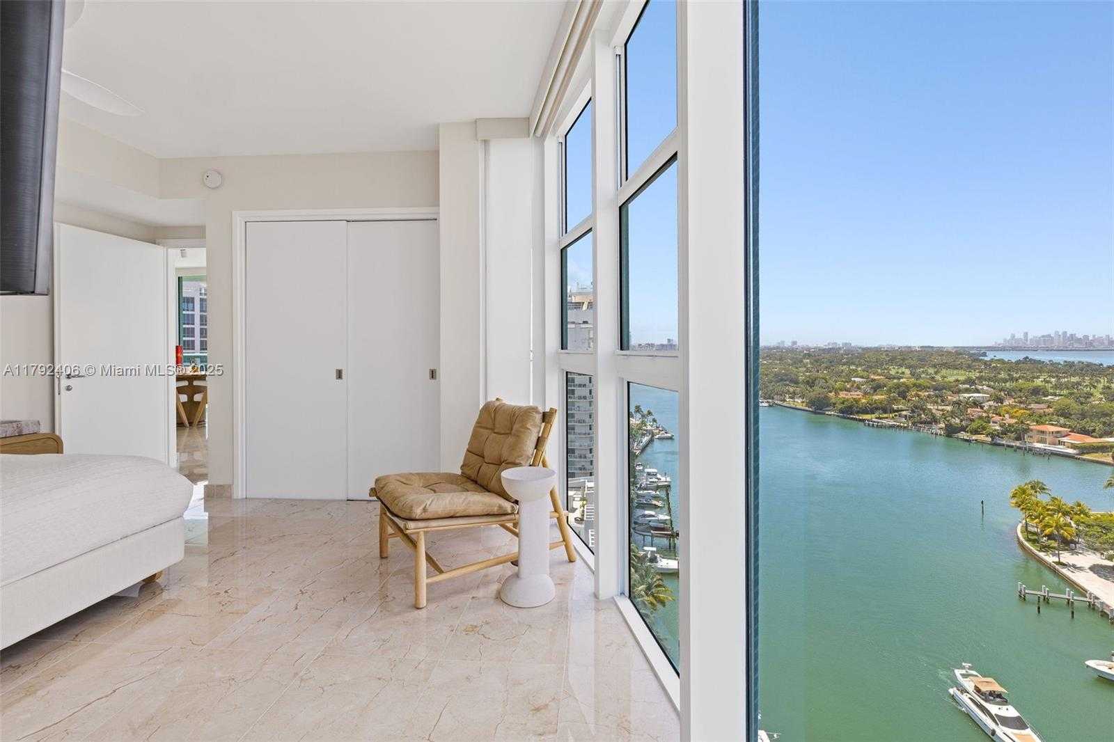 Small Image of 6000 INDIAN CREEK DR #18A, Miami Beach Number 16