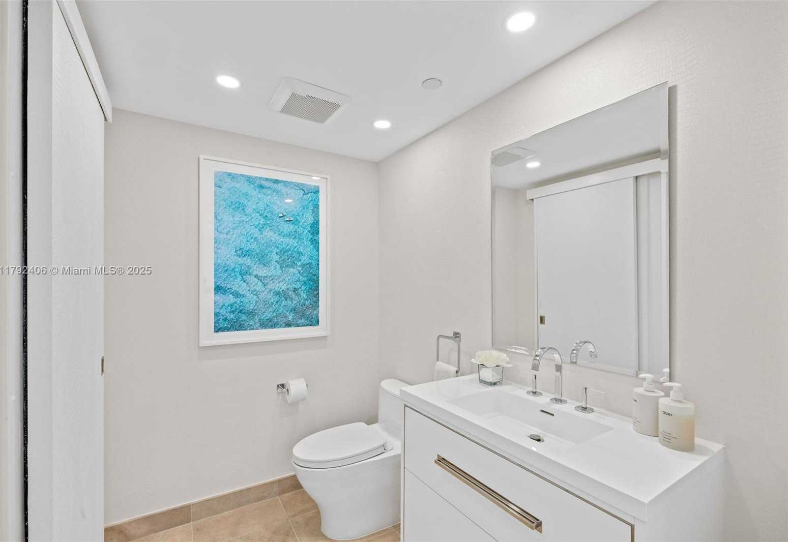 Small Image of 6000 INDIAN CREEK DR #18A, Miami Beach Number 20