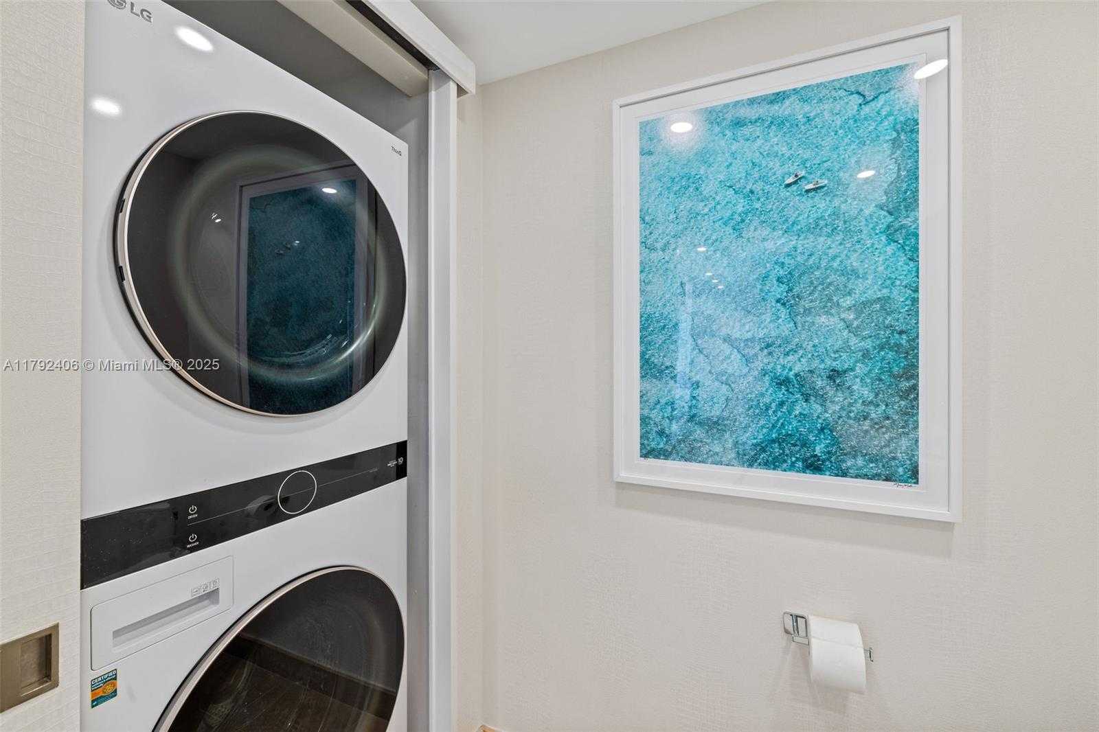 Small Image of 6000 INDIAN CREEK DR #18A, Miami Beach Number 22