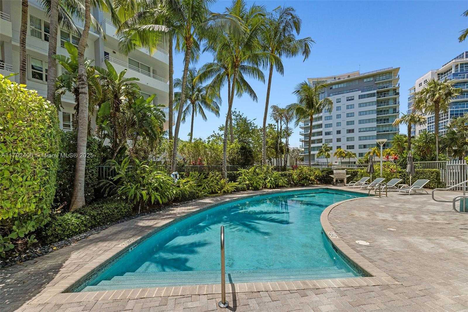 Small Image of 6000 INDIAN CREEK DR #18A, Miami Beach Number 28