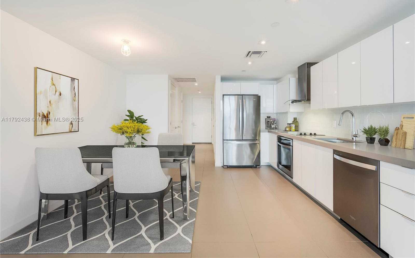 Small Image of 1600 NORTH EAST 1ST AVE #2803, Miami Number 3