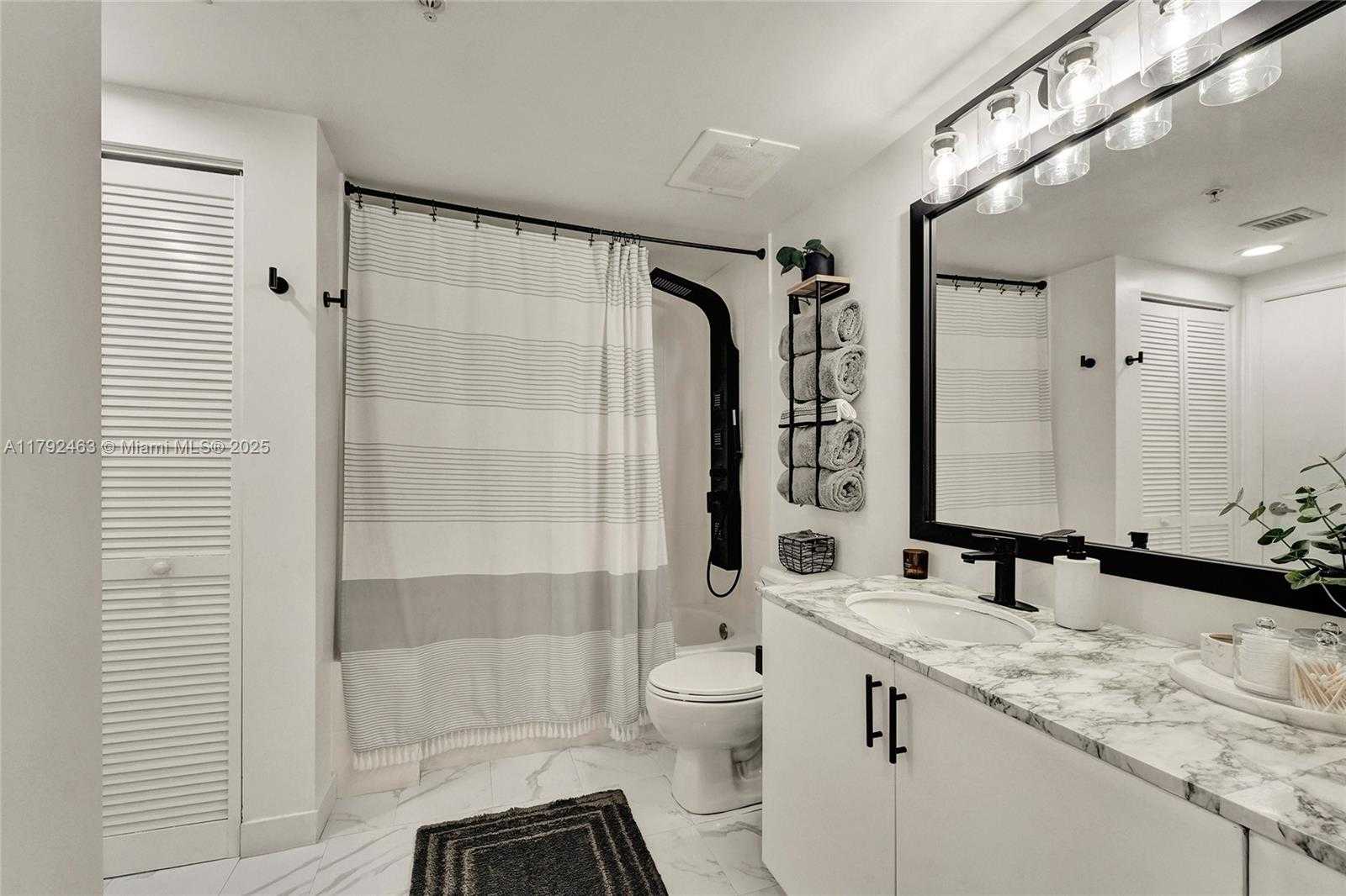 Small Image of 1750 NORTH BAYSHORE DR #4805, Miami Number 15