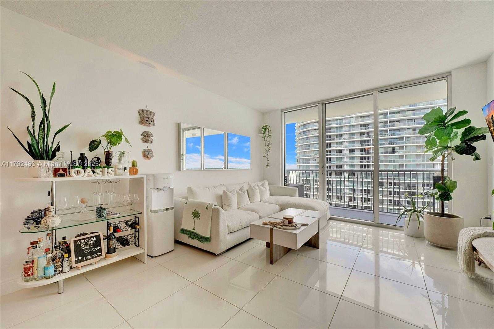 Small Image of 1750 NORTH BAYSHORE DR #4805, Miami Number 4