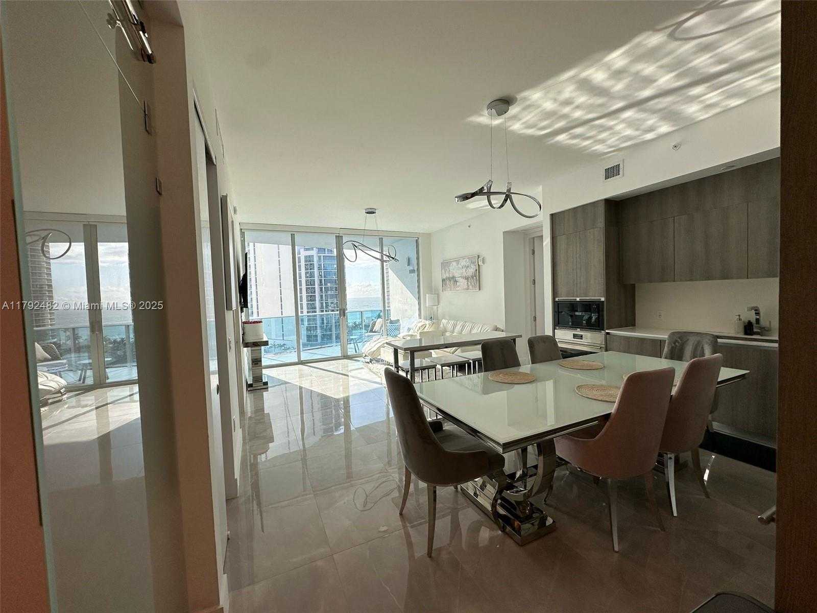 Small Image of 17550 COLLINS AVE #902, Sunny Isles Beach Number 25