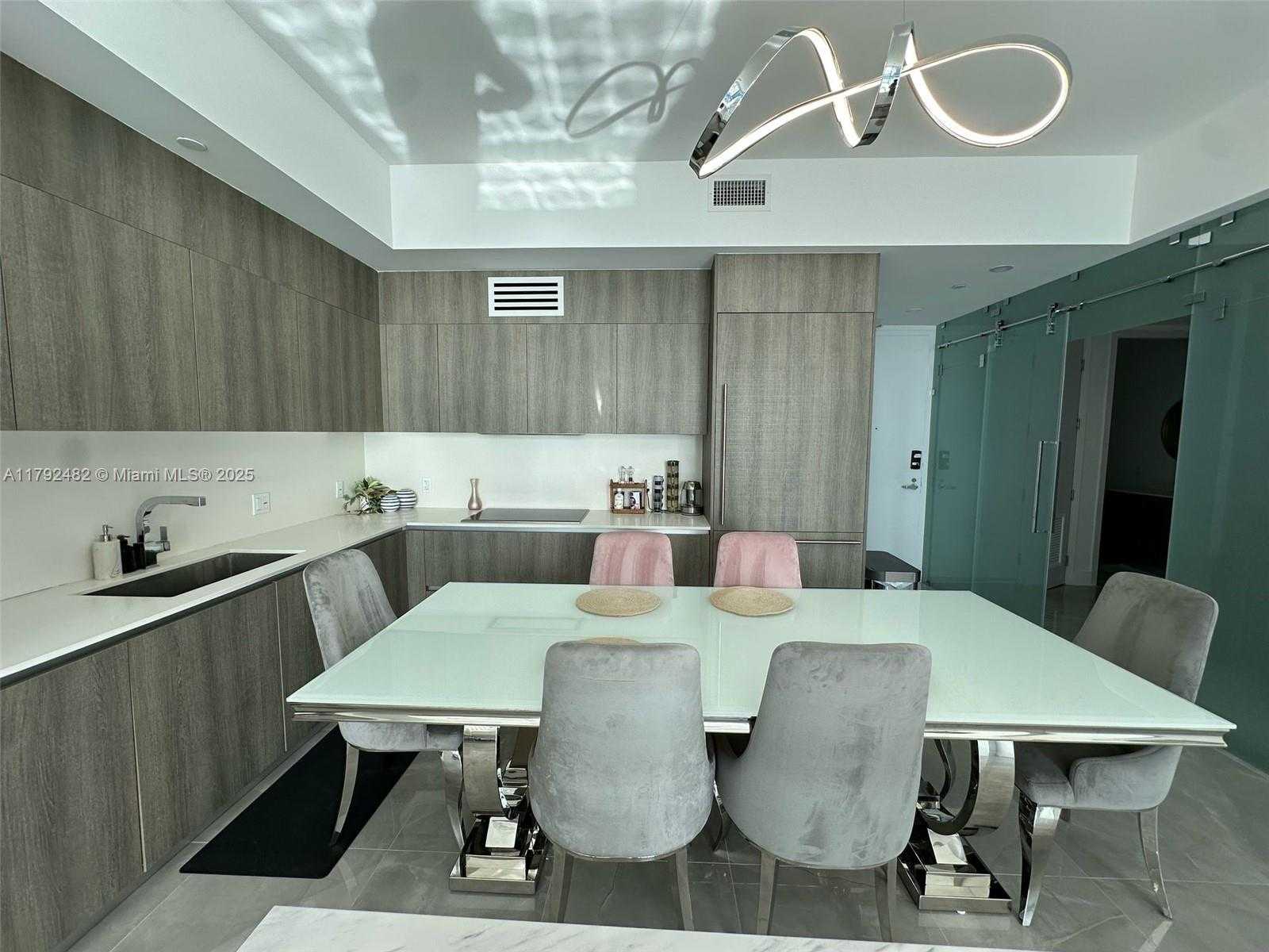 Small Image of 17550 COLLINS AVE #902, Sunny Isles Beach Number 32