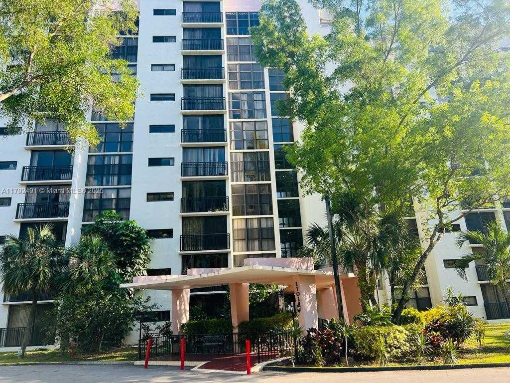 Small Image of 17011 NORTH BAY RD #816, Sunny Isles Beach Number 19