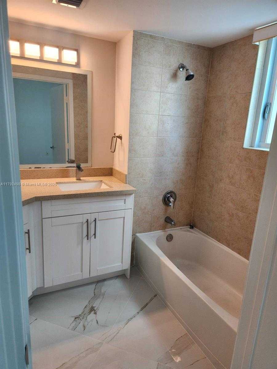 Small Image of 9066 SOUTH WEST 73RD CT #905, Miami Number 7