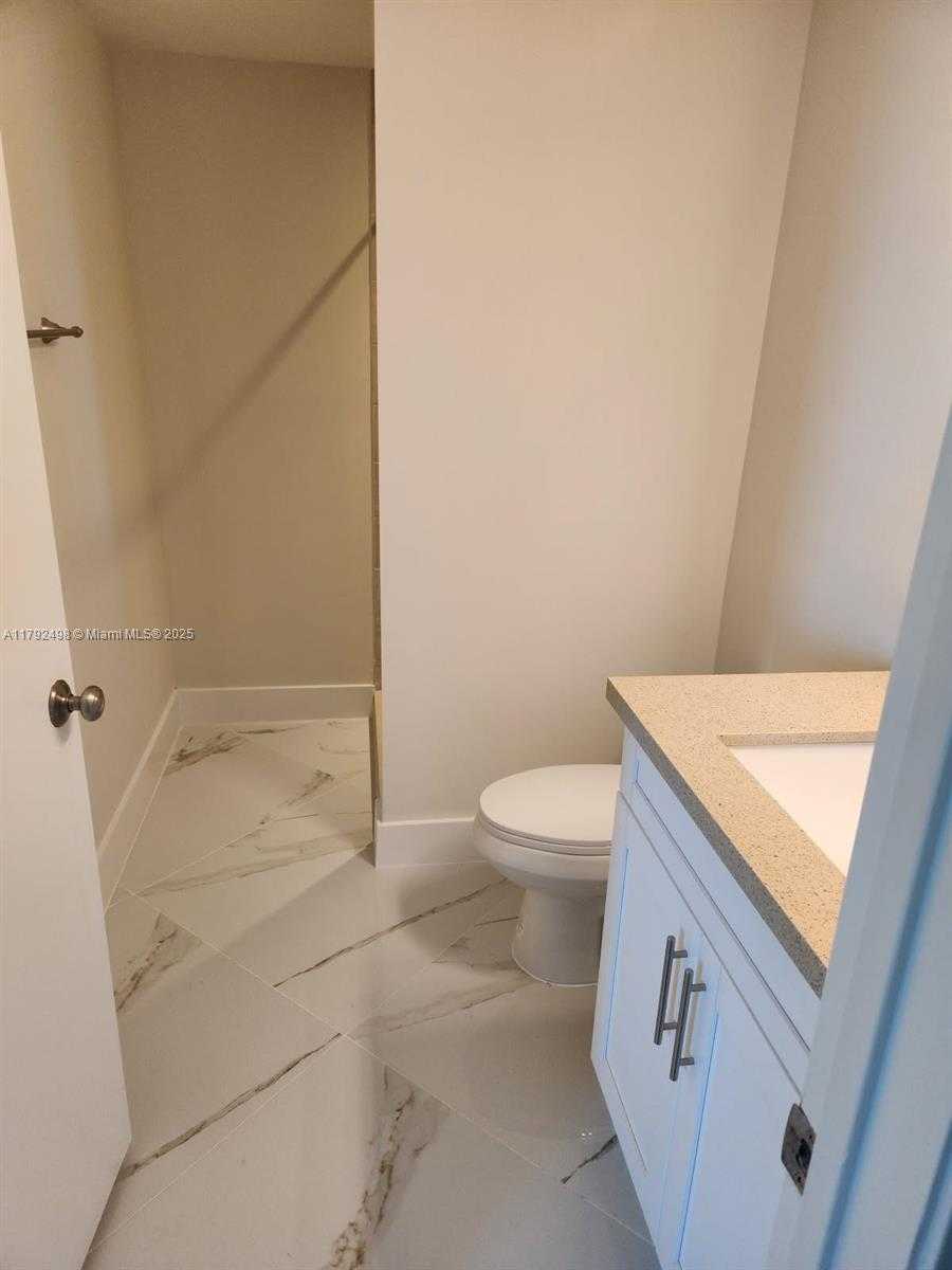 Small Image of 9066 SOUTH WEST 73RD CT #905, Miami Number 8