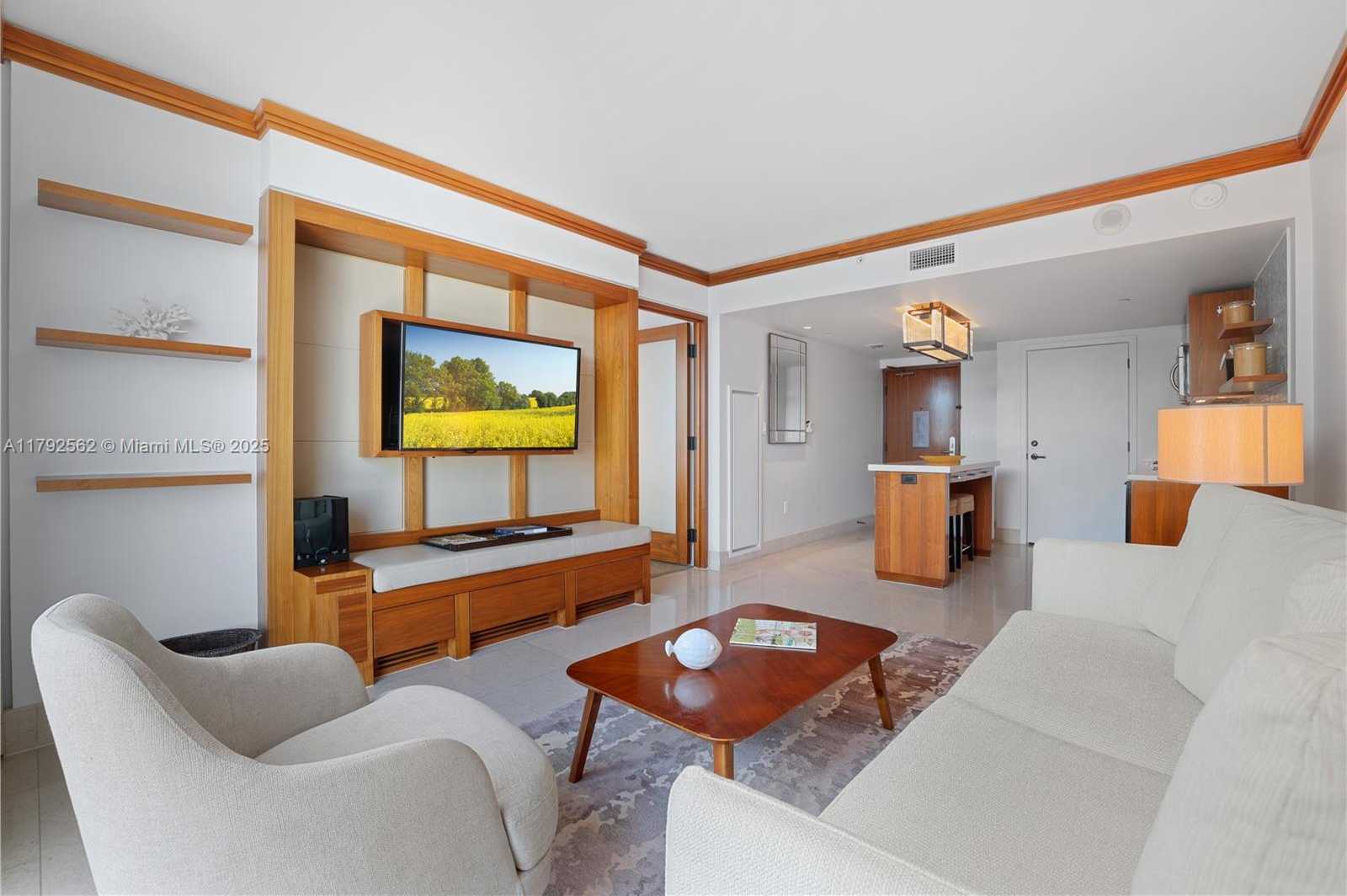 Small Image of 6801 COLLINS AVE #517, Miami Beach Number 3