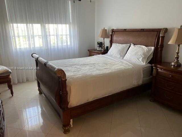 Small Image of 19999 EAST COUNTRY CLUB DR #1406, Aventura Number 13