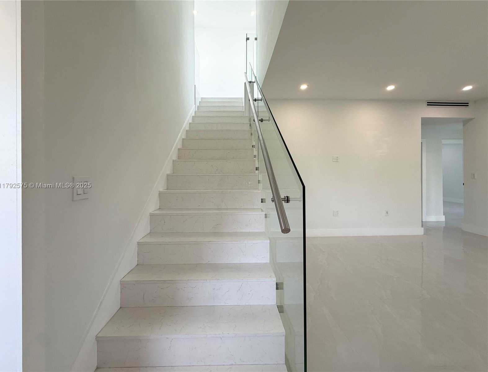 Small Image of 927 SOUTH WEST 18TH AVE, Miami Number 14