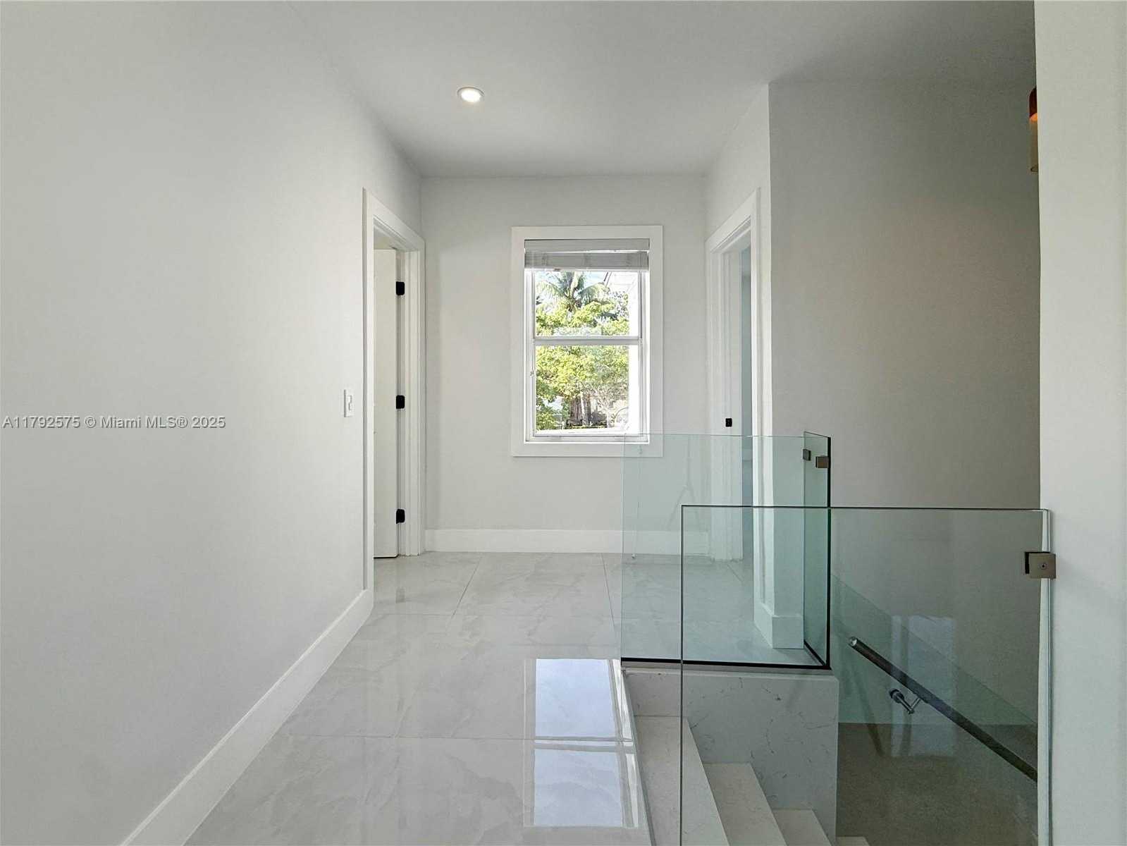 Small Image of 927 SOUTH WEST 18TH AVE, Miami Number 15