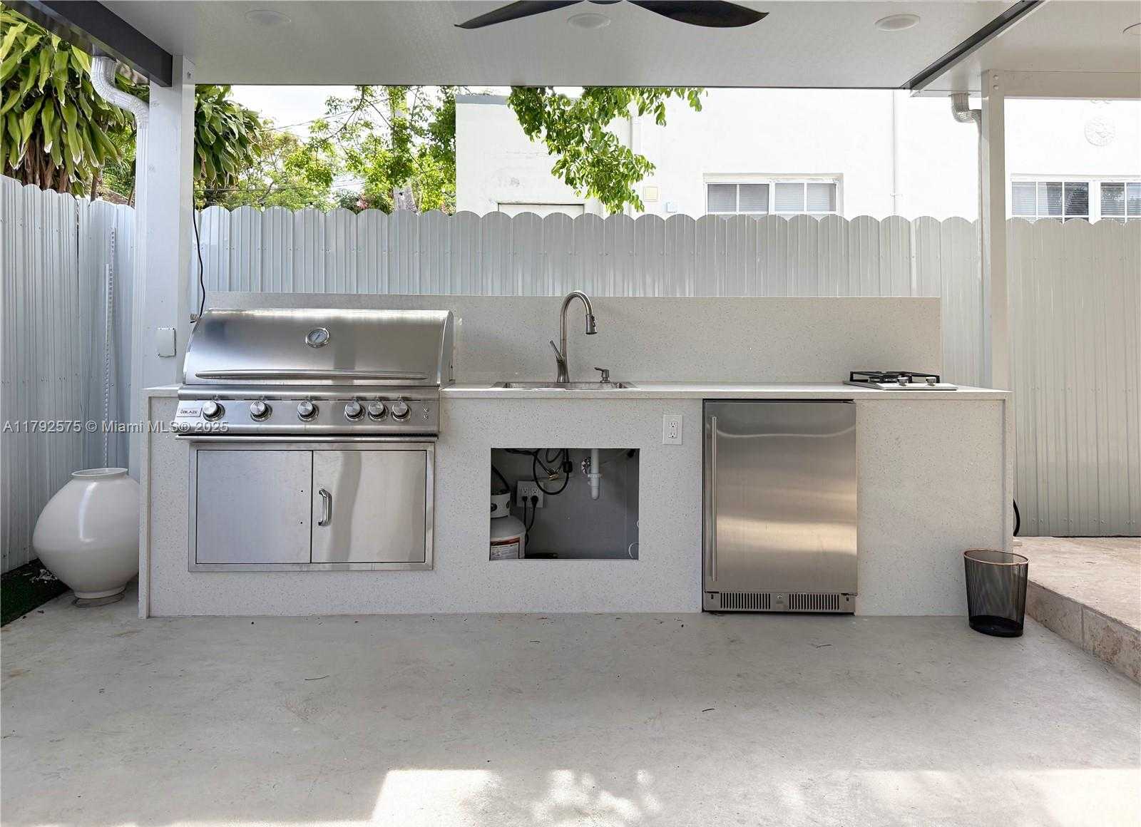 Small Image of 927 SOUTH WEST 18TH AVE, Miami Number 44