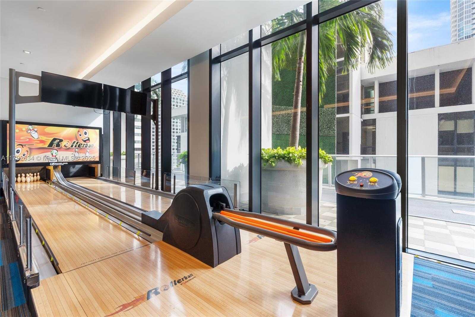 Small Image of 1010 BRICKELL AVE #4401, Miami Number 40