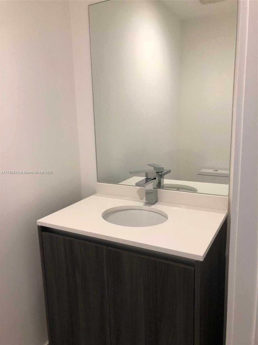 Small Image of 488 NORTH EAST 18 STREET #3803, Miami Number 11