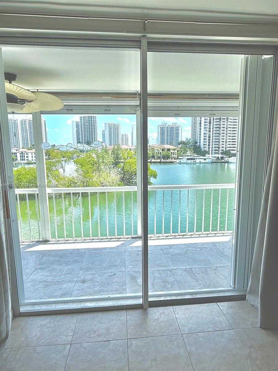 Small Image of 2930 POINT EAST DR #E403, Aventura Number 8