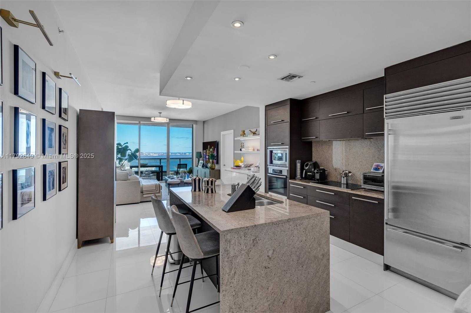 Small Image of 900 BISCAYNE BLVD #5208, Miami Number 14