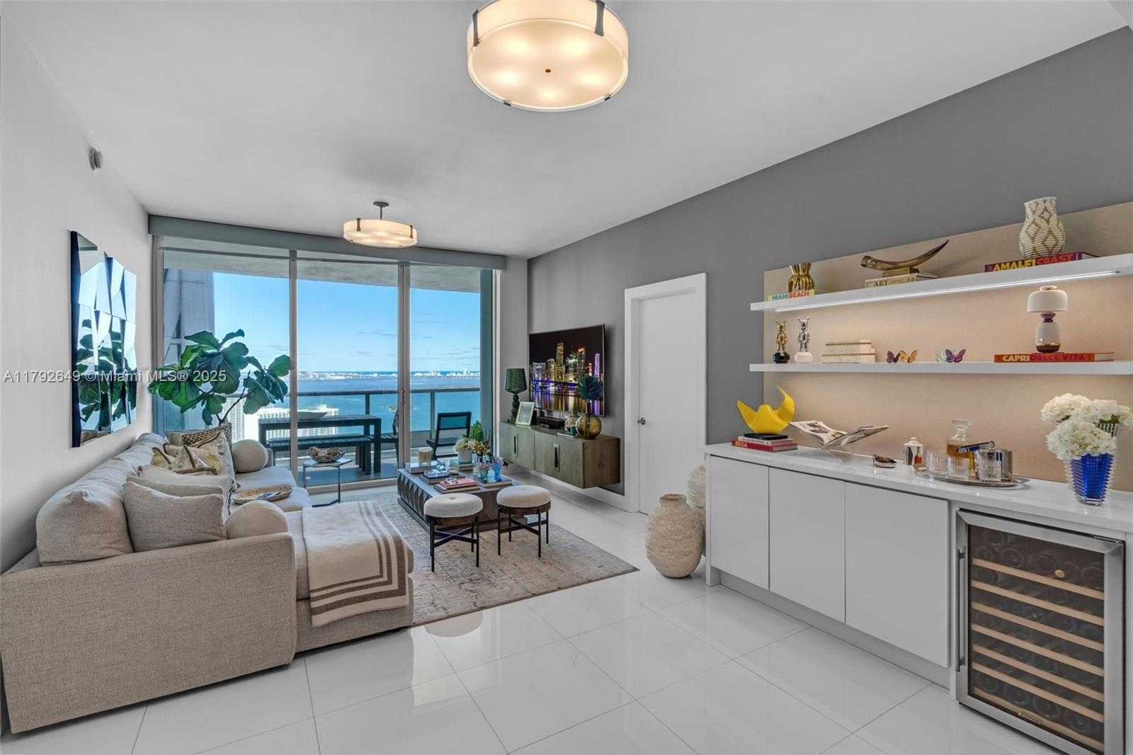 Small Image of 900 BISCAYNE BLVD #5208, Miami Number 15