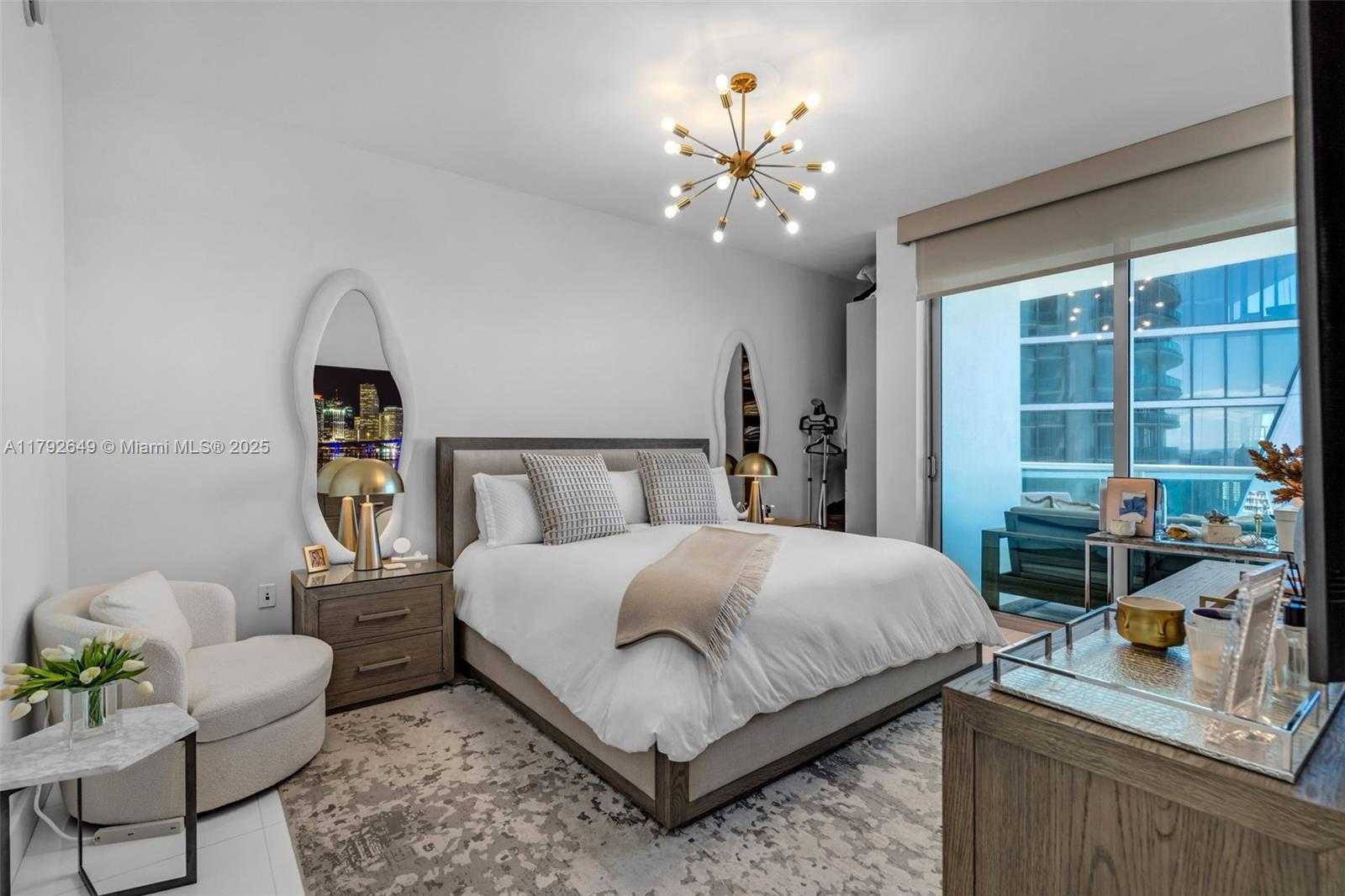 Small Image of 900 BISCAYNE BLVD #5208, Miami Number 28