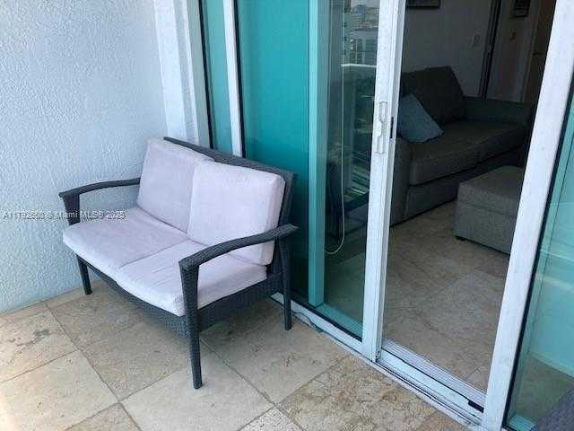Small Image of 31 SOUTH EAST 5TH ST #1109, Miami Number 18