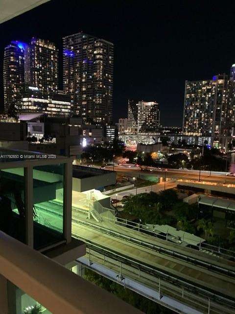 Small Image of 31 SOUTH EAST 5TH ST #1109, Miami Number 25