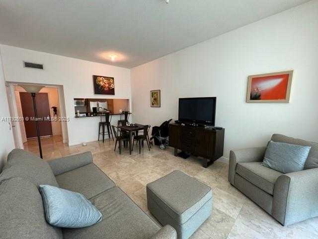 Small Image of 31 SOUTH EAST 5TH ST #1109, Miami Number 3