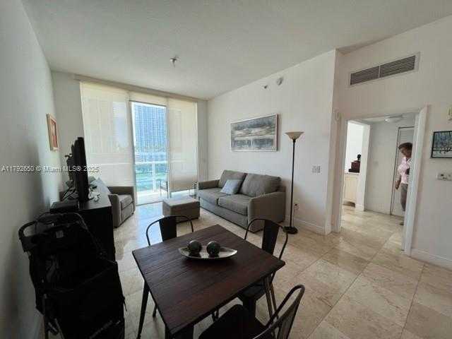 Small Image of 31 SOUTH EAST 5TH ST #1109, Miami Number 7