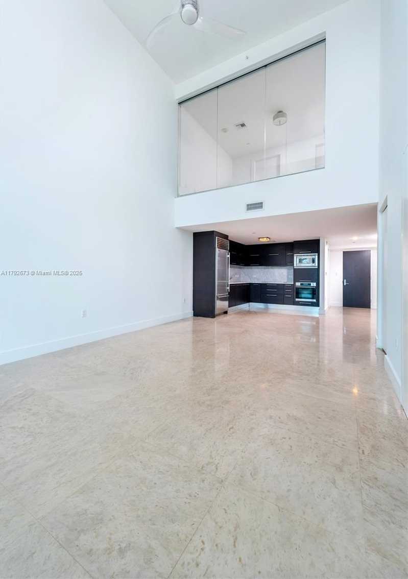 Small Image of 900 BISCAYNE BLVD #707, Miami Number 14