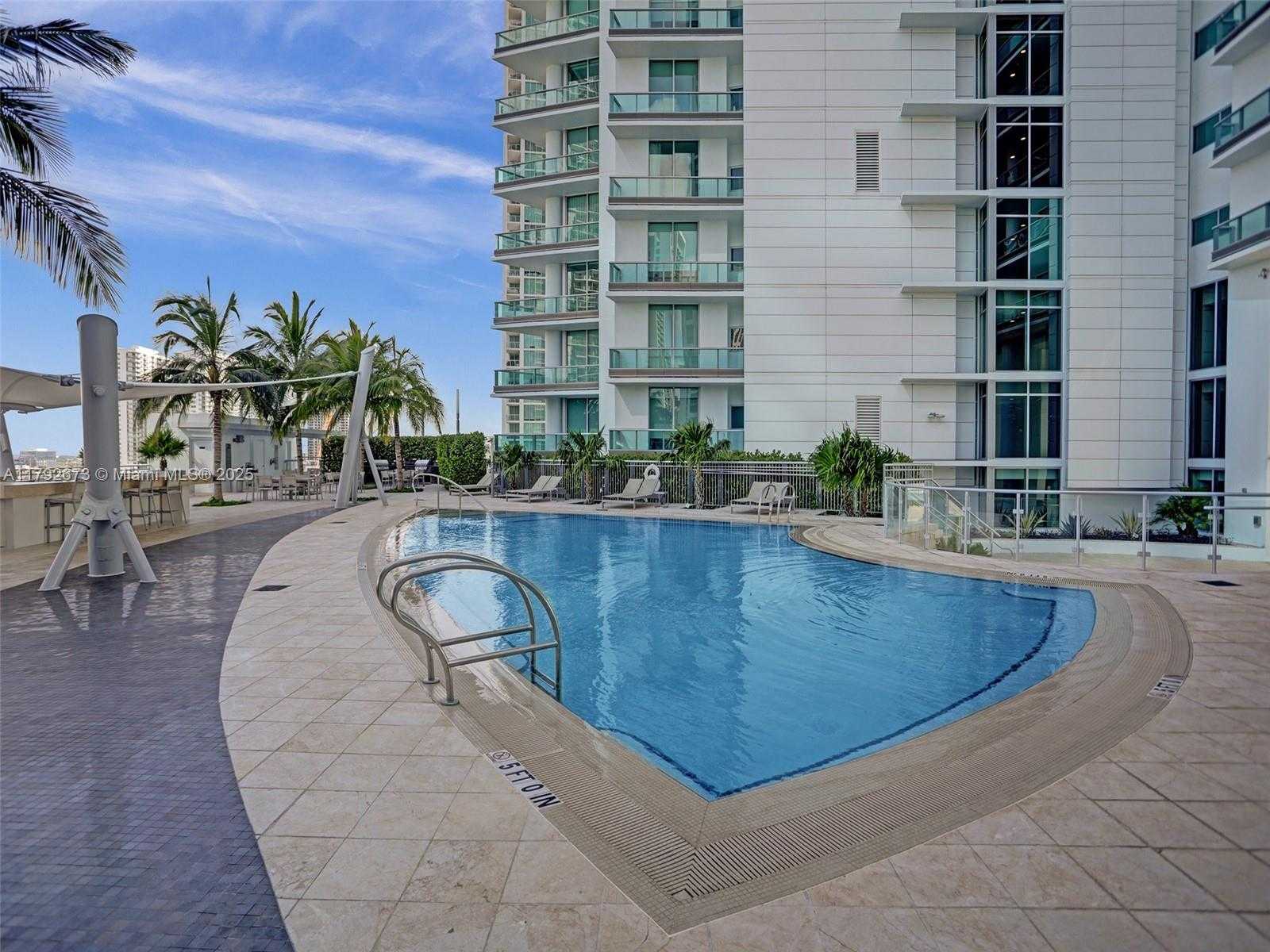 Small Image of 900 BISCAYNE BLVD #707, Miami Number 32