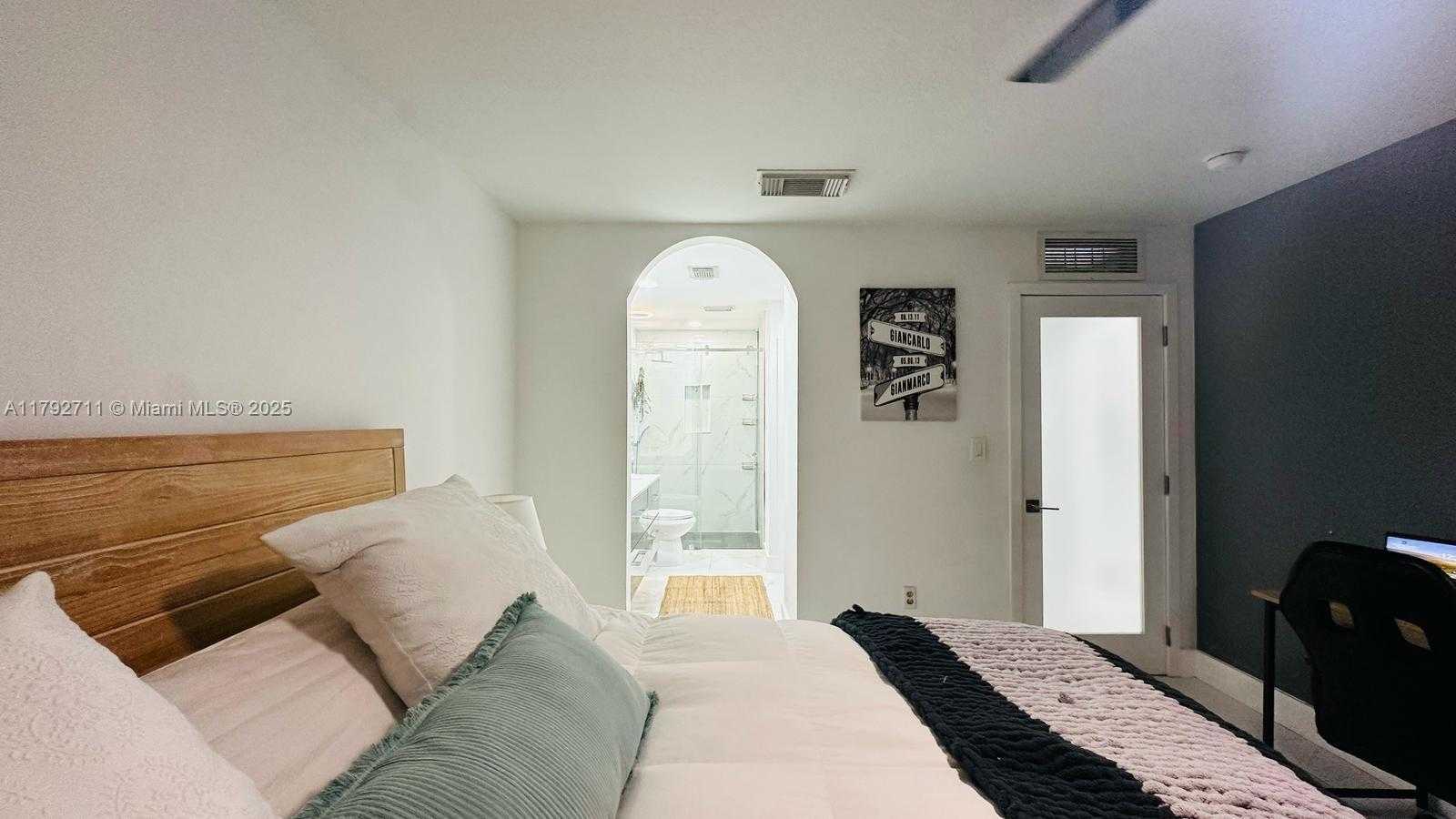 Small Image of 28104 SOUTH WEST 135TH AVE, Homestead Number 23
